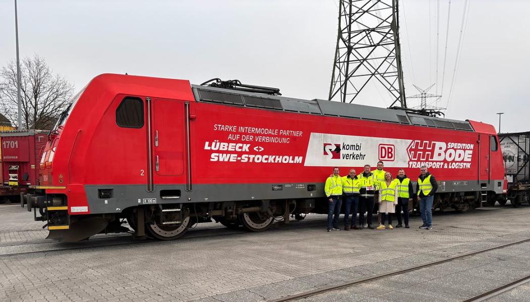 Kombitrafik mellan Tyskland och Sverige är strategiskt viktig, inte minst för industrigods, skogsprodukter och konsumentvaror. Samtidigt är konkurrensen från vägtransporter fortsatt stark, särskilt när det gäller flexibilitet och kortare transporter. Foto: DB Cargo