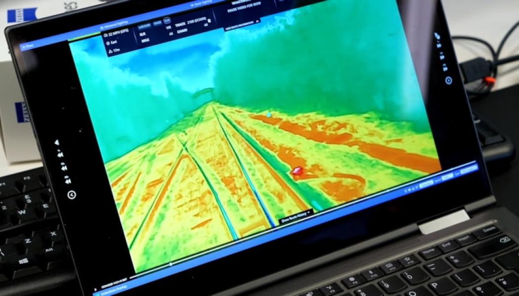 Värmekamera monterad i fronten på ett brittiskt pendeltåg i försöket. Totalt 32 tåg utrustas. Foto: © South Eastern Railway