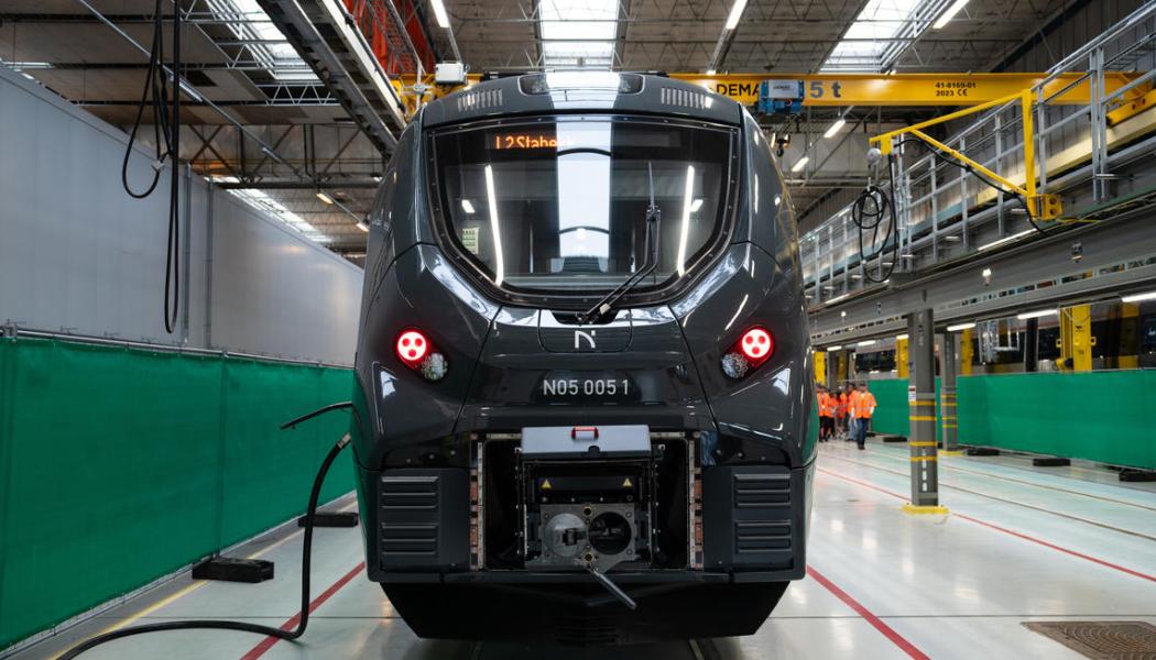 Alstoms första nya Coradia Stream för lokaltrafik har anlänt till Norge för tester Foto: Norske tog. Nikolas Gogstad-Andersen