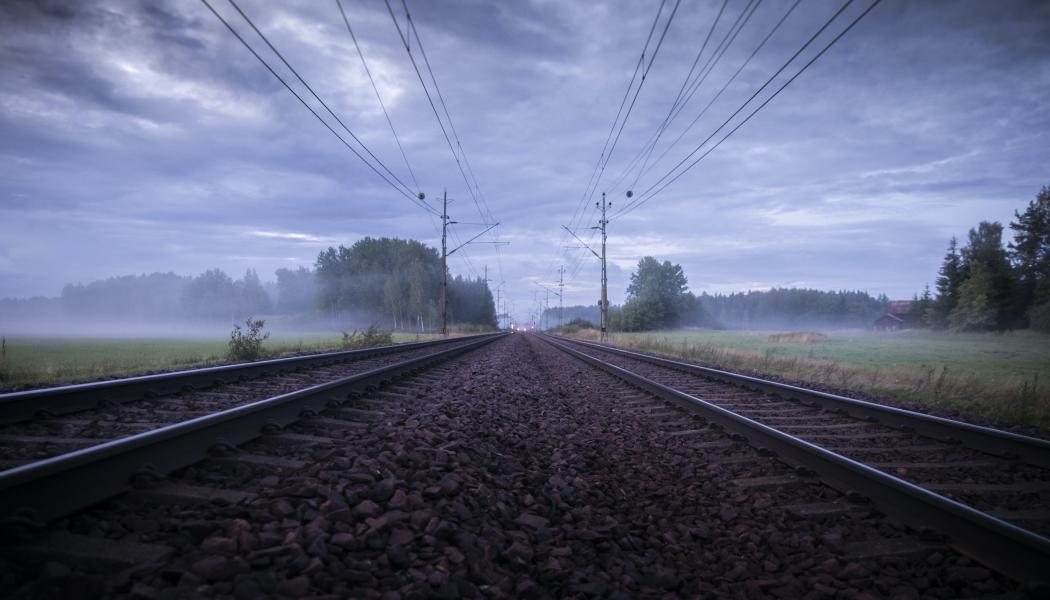 Dubbelspår på Västra stambanan mellan Alingsås och Göteborg står på önskelistan. Foto: daniel moqvist/unsplash
