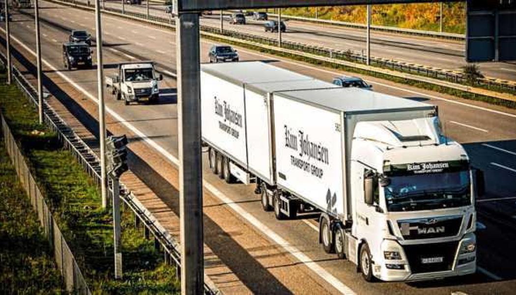 Kim Johansen Transport Group är verksamt i stora delar av Europa och har specialiserat sig på tidskritiska transporter, där godset ofta körs i skift med två förare för att minimera stillestånd. Företaget har kontor och terminaler i flera länder, däribland Danmark, Sverige, Tyskland, Frankrike och Litauen. Foto: Kim Johansen Transport Group 