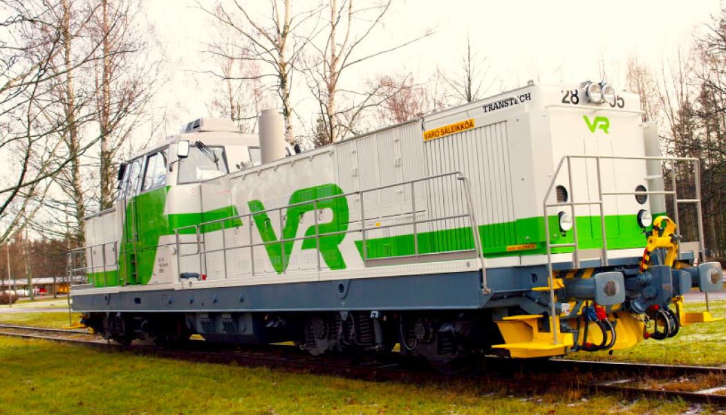 Lok Dr16. Till försäljning kommer två Dr16-lok och tre Dv12-lok, som passar för både godstransport och persontrafik.