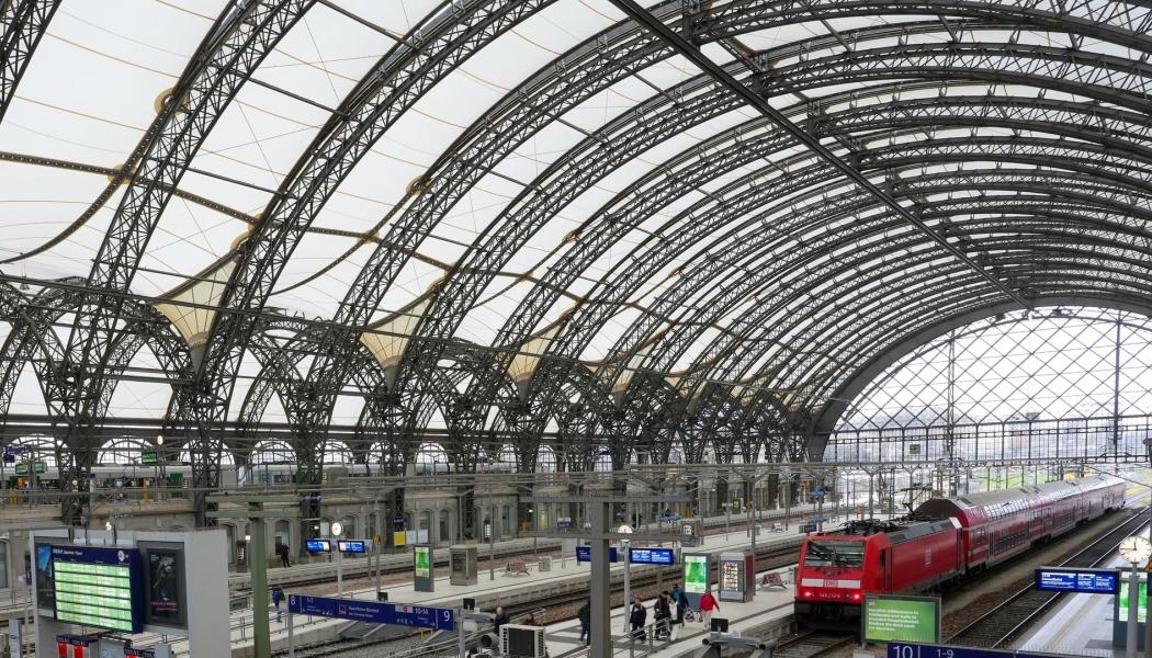 Dresdens centralstation får nytt unikt tak