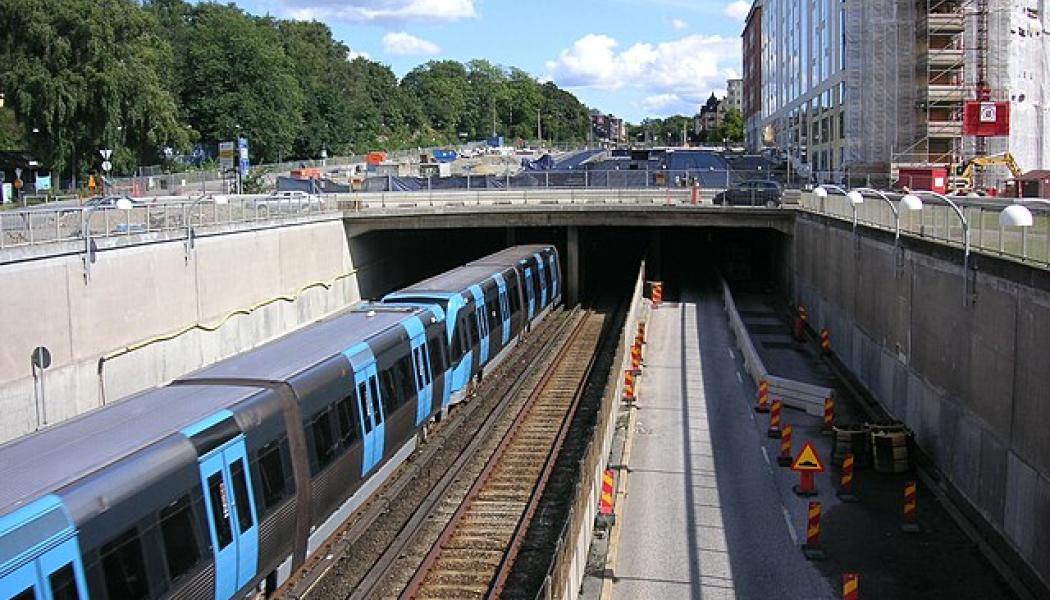 Drottningholmsvägen i Stockholm 2009, ombyggnad vid Lindhagensplan, nytt tunnelavsnitt. Foto: Holger.Ellgaard/Wikimedia Commons