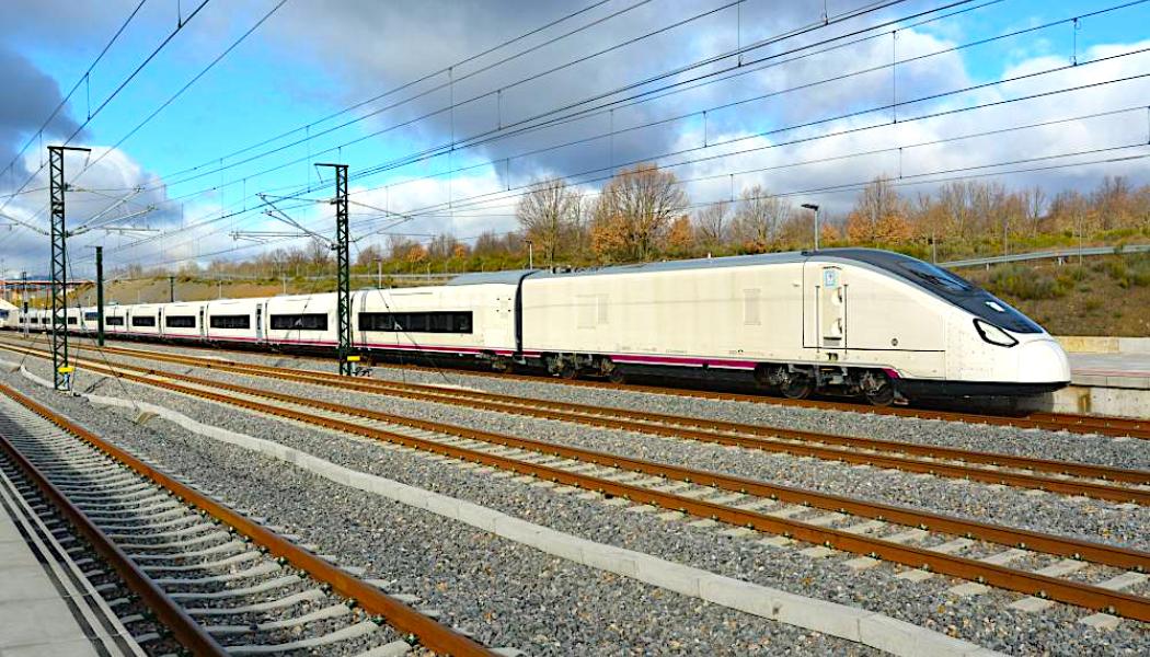 Talgo Avrils nye høyhastighetstog vil begynne kommersiell tjeneste i november 2023