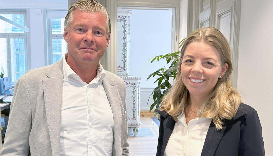 Johan Halvardsson, vd på Eleda och tillträdande styrelseordförande från januari 2025 och Ellinor Thiel, vd på Eleda från januari 2025. Foto: Eleda