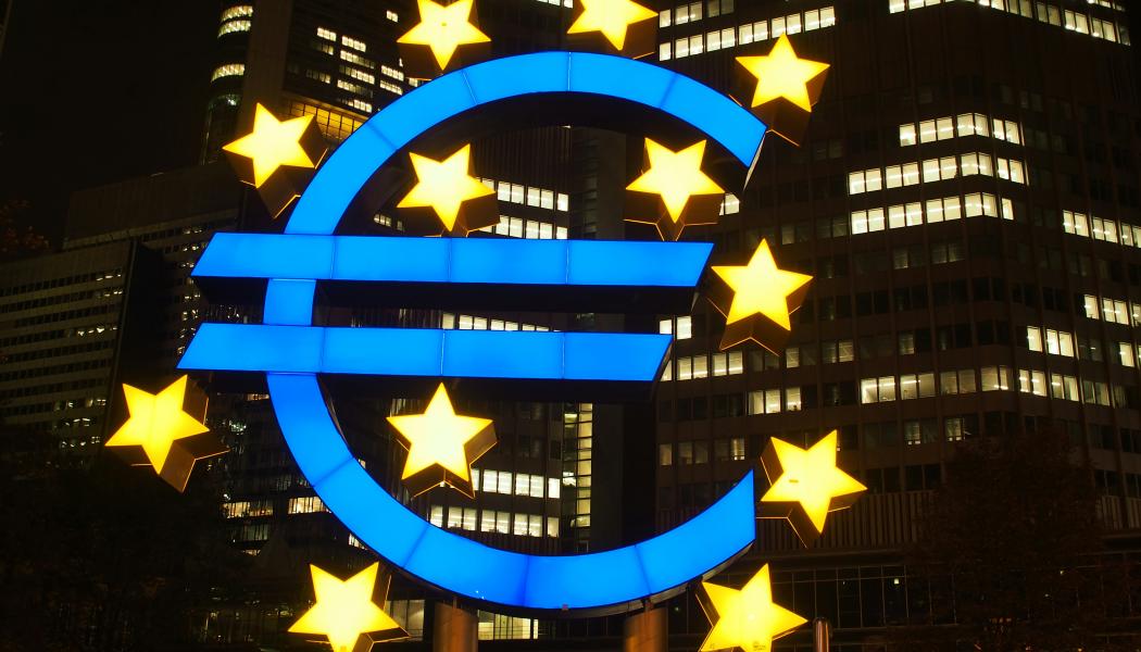 Fonden för ett sammanlänkat Europa (Connecting Europe Facility, CEF) ska bidra till förbättrad konkurrenskraft inom EU liksom till ekonomisk, social och territoriell sammanhållning. Fonden syftar till att åtgärda brister, främst vad gäller de gränsöverskridande delarna, inom de transeuropeiska transport-, energi- och telekomnäten. Kategorin militär rörlighet innebär att projekten ska uppfylla kravet på användning för både civilt och militärt bruk. Foto: bruno neurath wilson/unsplash