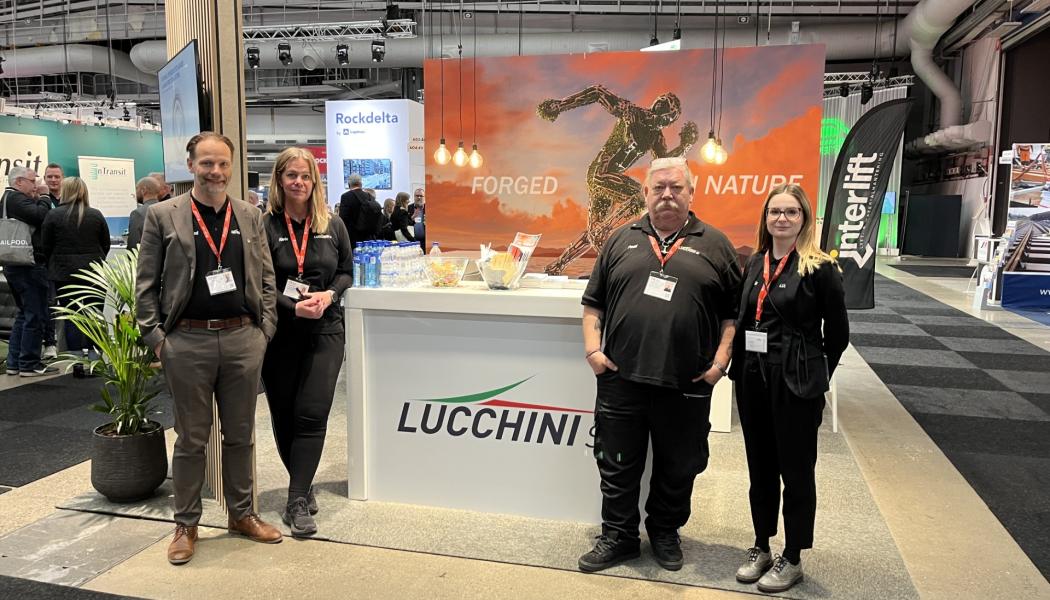 Mikael Rahunen, Karin Wessén, Pentti Forsström, Claudia Allioni, fanns på plats i Lucchinis monter under järnvägsmässan Train & Rail.
