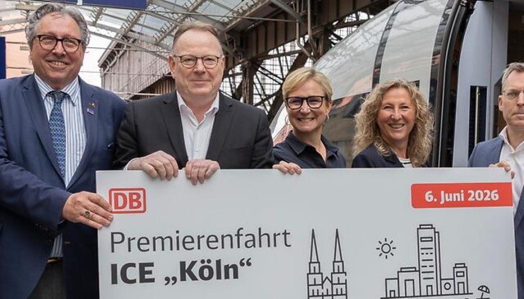 I samband med premiären döpte Deutsche Bahn ett av sina ICE 3neo-tåg till ”Köln” under en ceremoni vid Kölns centralstation. Foto: Deutsche Bahn