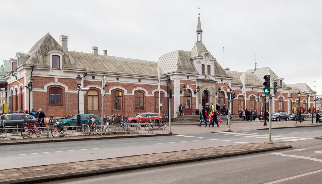 Infrakraft bygger nya Vikenpassagen, nya spår och en ny mellanplattform på Karlstad C. Foto: I99pema