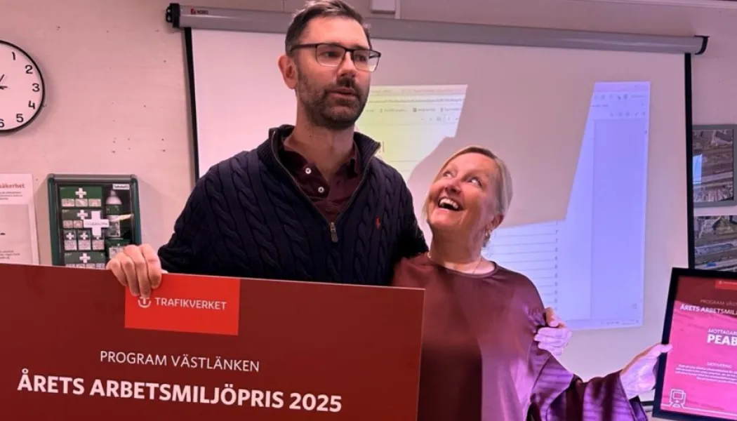 Priset går till entreprenören Peab AB. Det delas ut av Trafikverket och består av ett diplom samt 25 000 kronor. Foto: Trafikverket