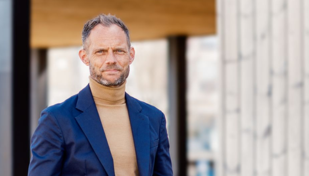 På Västtrafik reagerar man kraftigt när den redan beslutade, dubbelspåriga järnvägen mellan Västsveriges två största städer ska utredas ännu en gång. Lars Backström, vd, Västtrafik. Foto: Patrik Olsson
