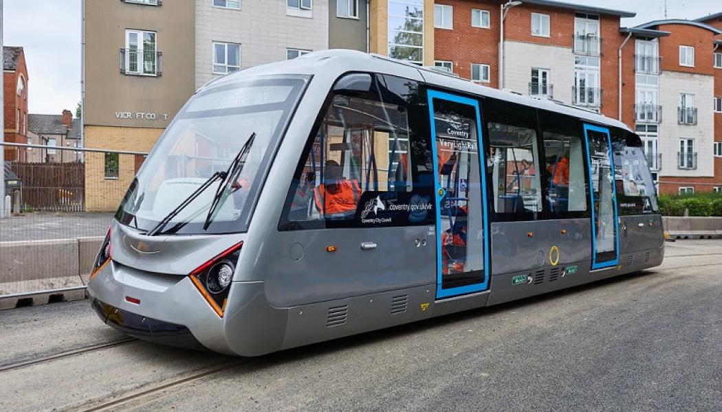 Coventry Very Light Rail (CVLR-system) är tänkt att fungera som ett tillägg till den befintliga kollektivtrafiken och bidra till att minska både trängsel och koldioxidutsläpp. Foto: Coventry University