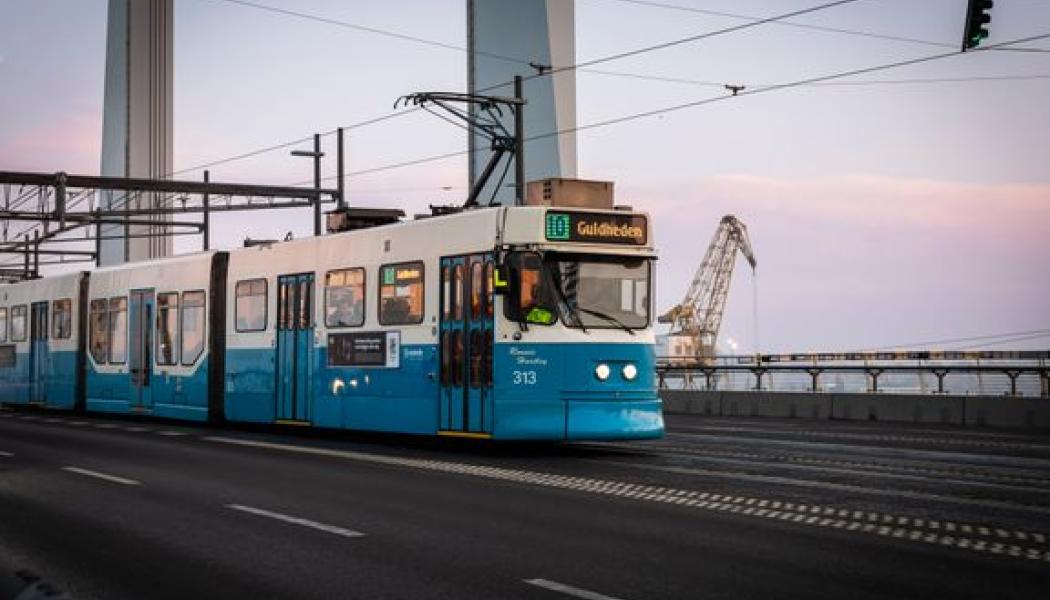 I december börjar linje 10 och nya linje 12 att köra till Lindholmen. Foto: Eddie Löthman