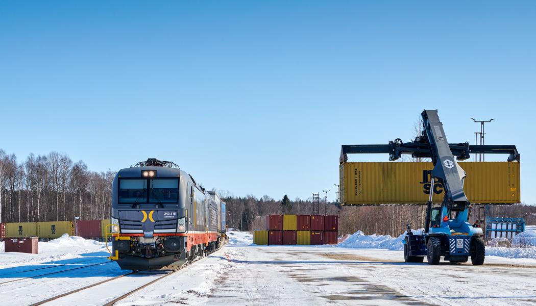 Transporten till Göteborgs Hamn tar 23 timmar, och 93 procent av tågen har kommer fram med max två timmars marginal sedan uppstart. Foto: Göteborgs Hamn