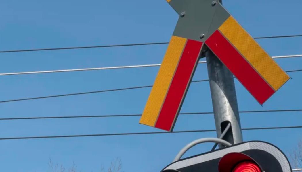 Sex vägskydd ska sättas upp längs Malmbanan.. Foto: Trafikverket