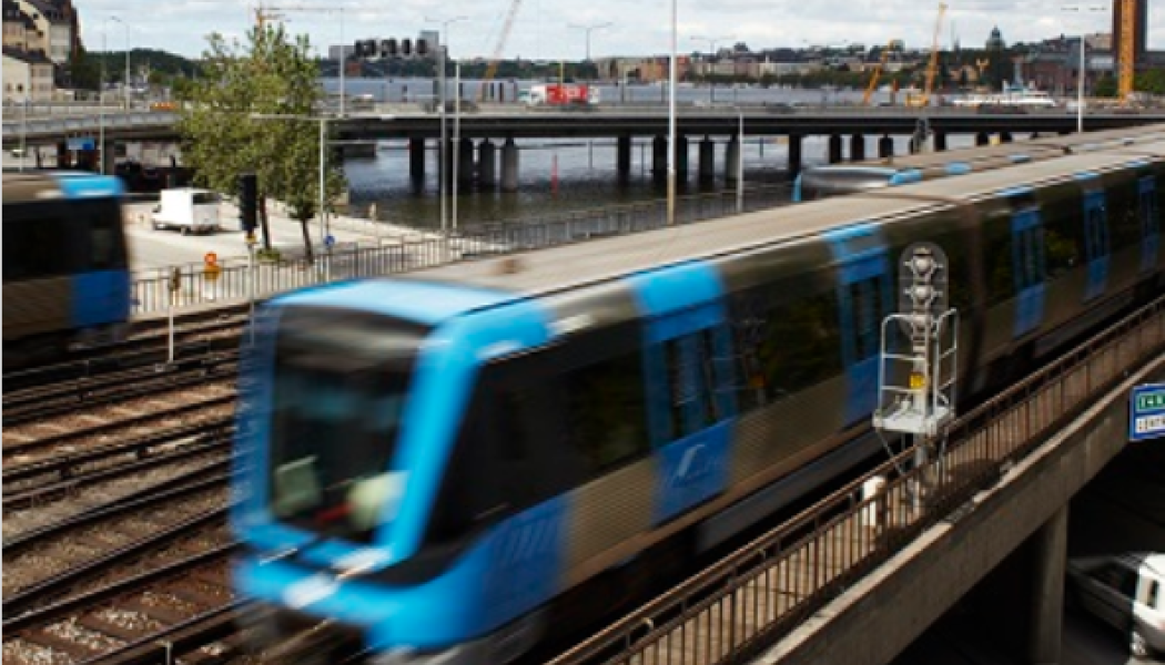 Problemen beror på personalbrist hos MTR, som kör pendeltågen. Foto: MTR