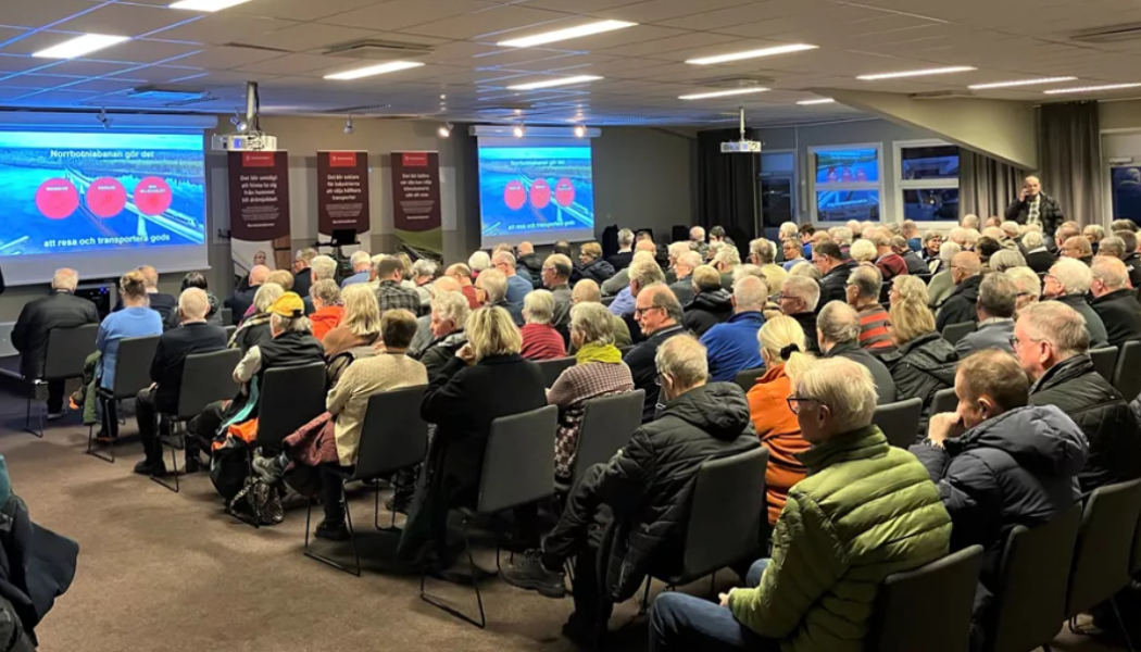 Salen var i stort sett fullsatt vid det första presentationstillfället. Foto: Trafikverket