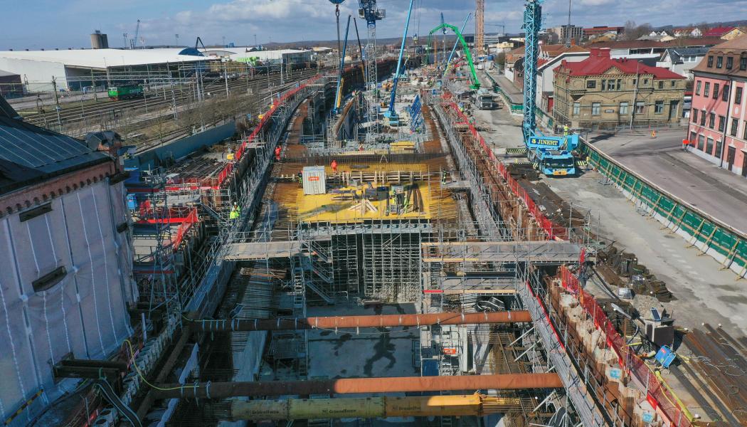 Arbeten med betongtunneln i Varbergs centrum. Foto: Implenia Sverige AB