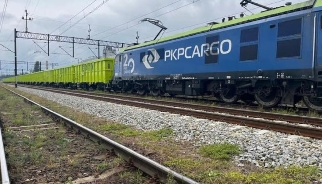 Med de nya vagnarna räknar PKP Cargo med att förbättra logistikflödena för byggmaterial över hela Polen och därmed bidra till snabbare leveranser och mer kostnadseffektiva byggprojekt. Foto: PKP Cargo