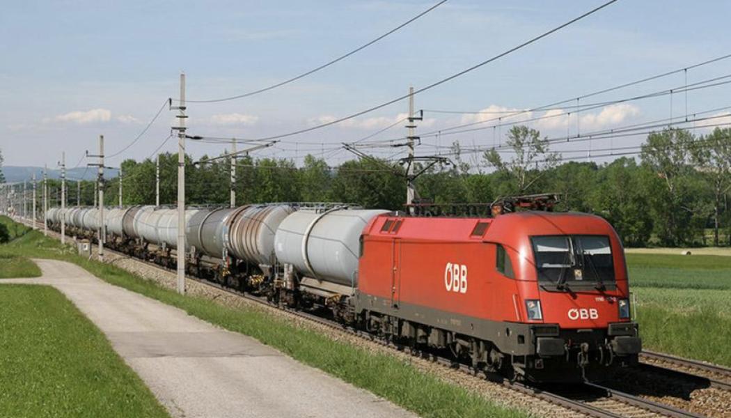 Med förbindelser som TransFER Hohenau–Bohumin/Petrovice och kommande projekt som Rail Baltica blir de baltiska länderna alltmer integrerade i Europas järnvägsnätverk. Foto: ÖBB Rail Cargo Group (RCG)