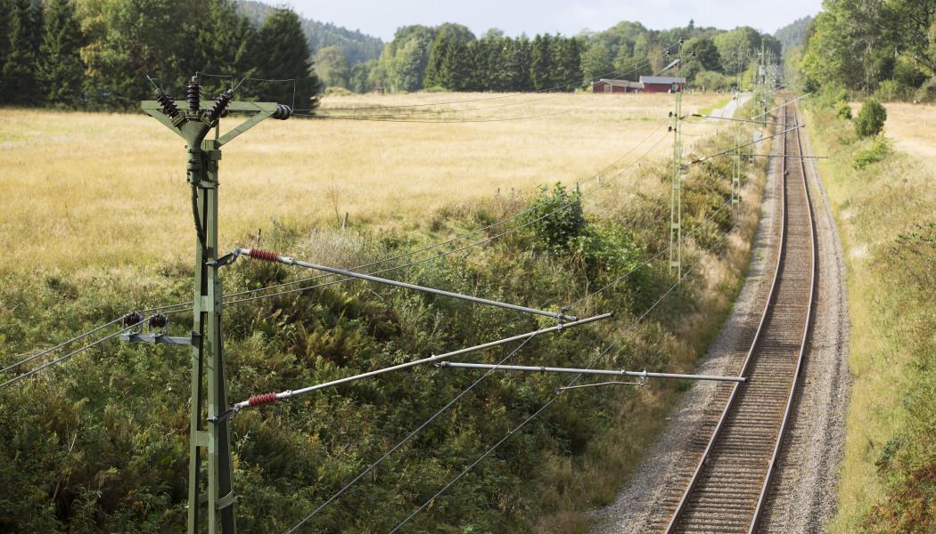 De tre kontrakten gäller underhåll på Ostkustbanan, inklusive spårarbeten, insatser vid Gävle rangerbangård och miljöåtgärder. Foto: Infranord