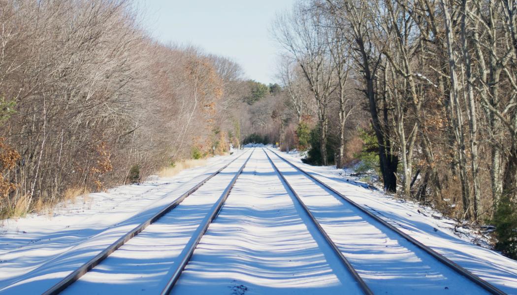 Railcare ska utföra snöröjning med sex maskinenheter från mitten av november till slutet av mars. Foto: Michael Moloney/Unsplash