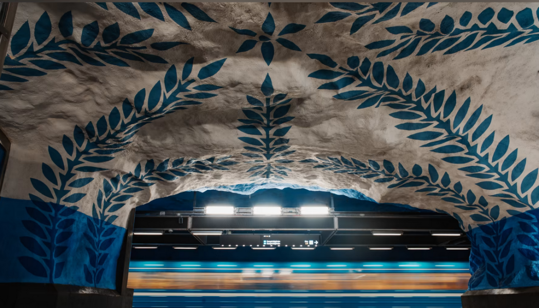 Ramirent är en del i projektet att förlänga tunnelbanan mellan T-centralen och Nacka. Foto: Ramirent