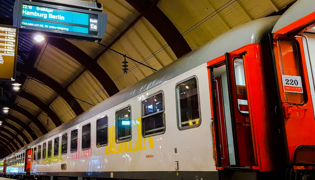 Snälltåget på Malmö Central. Foto: Linus Hall