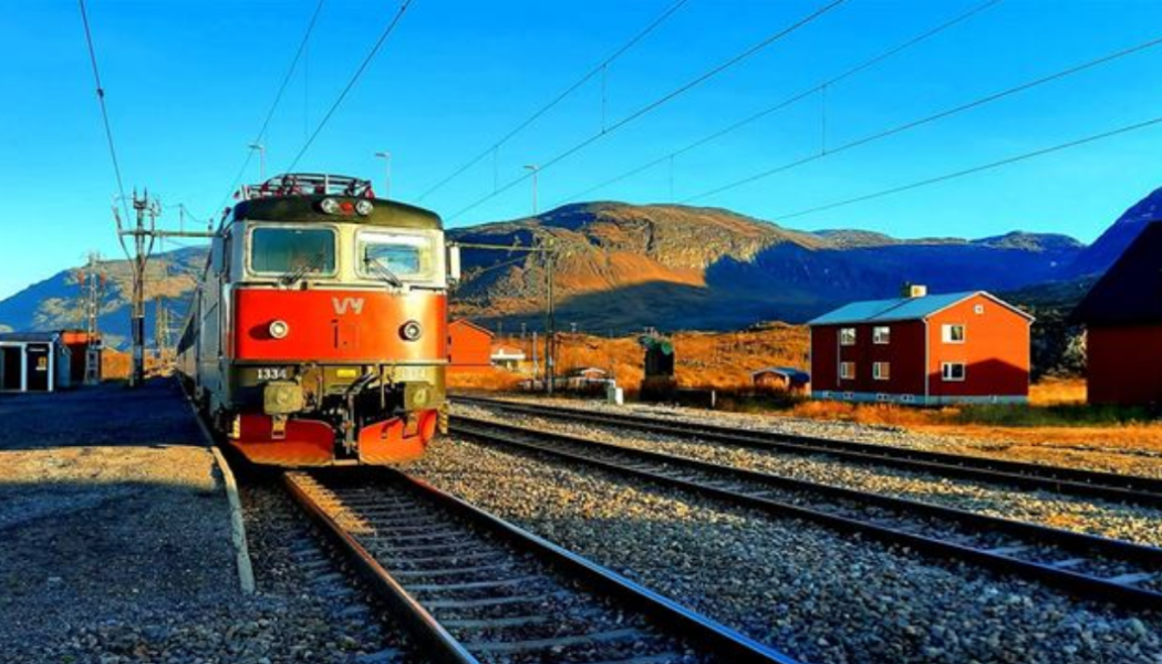 Stor efterfrågan på resor med Nattåget Norrland i sommar. Foto: Vy