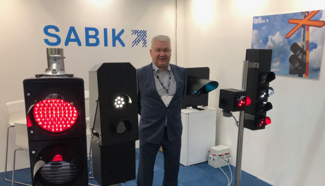 Produsent av LED-skilt klare for oppgradering langs den svenske jernbanen