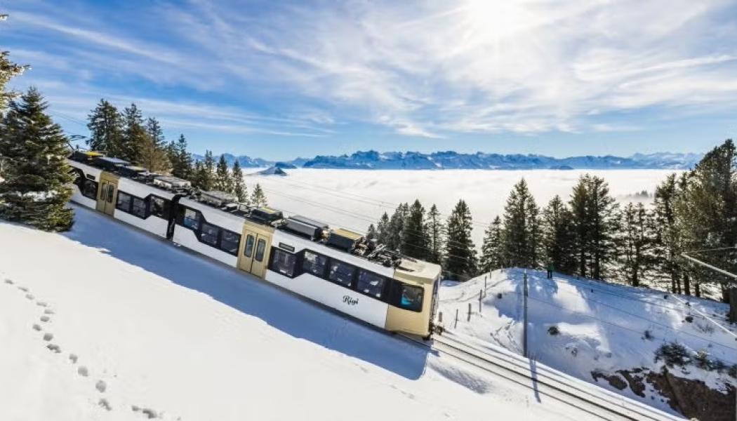 De fyra kuggstångstågen kommer att trafikera sträckan Goldau–Rigi Kulm. Foto: © Michi Captures/Stadler, Inc.