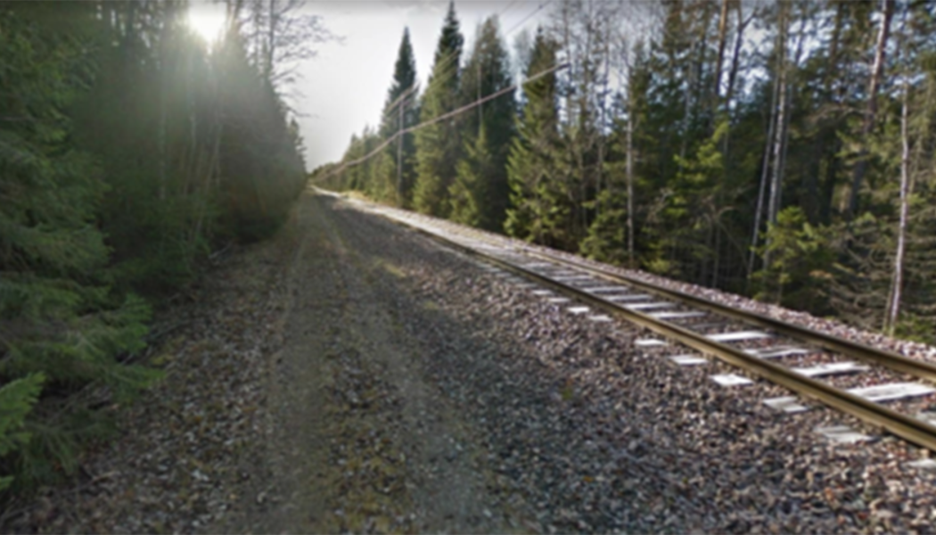 Enligt uppgifter från beställaren handlar det om en entreprenad med ett värde på cirka 238 miljoner kronor, där syftet är att höja standard, kapacitet och driftsäkerhet på en 17,5 kilometer lång sträcka. Foto: Nyab