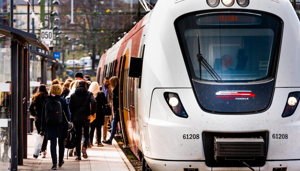 Tågtrafiken kan få mindre förseningar med striktare tidtabeller. Fotograf: Thor Balkhed