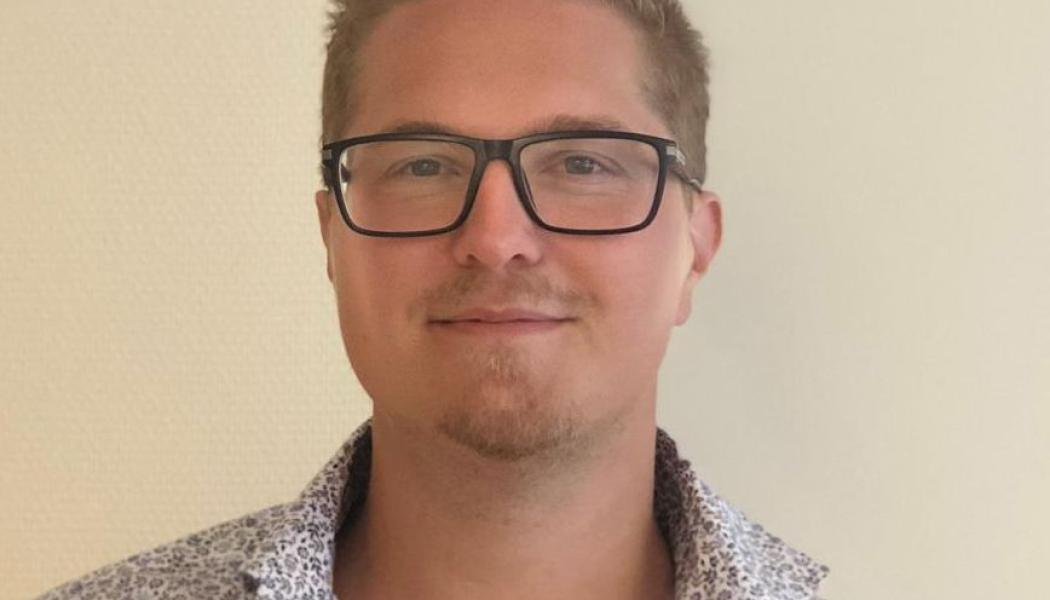 Alex Durand, Projektstrateg Sverige AB, sitter i ledningsgruppen för Folkuniversitetets YH-utbildning till järnvägsprojektör.