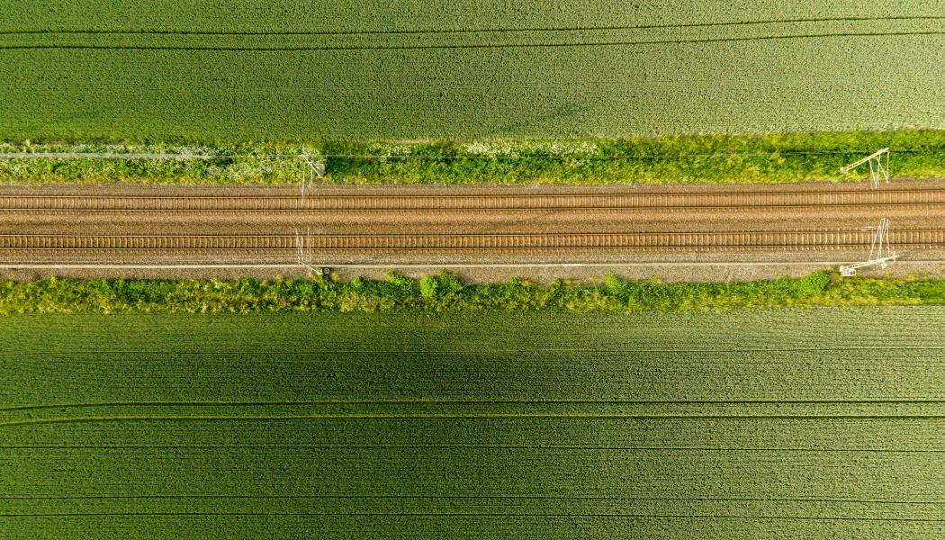 Sweco har fått i uppdrag av Trafikverket att genomföra en lokaliseringsutredning för två nya järnvägsspår Hässleholm–Lund. Foto: Sweco