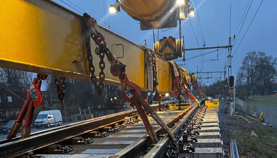 Växelbyte i Vingåker. Foto: Vossloh.