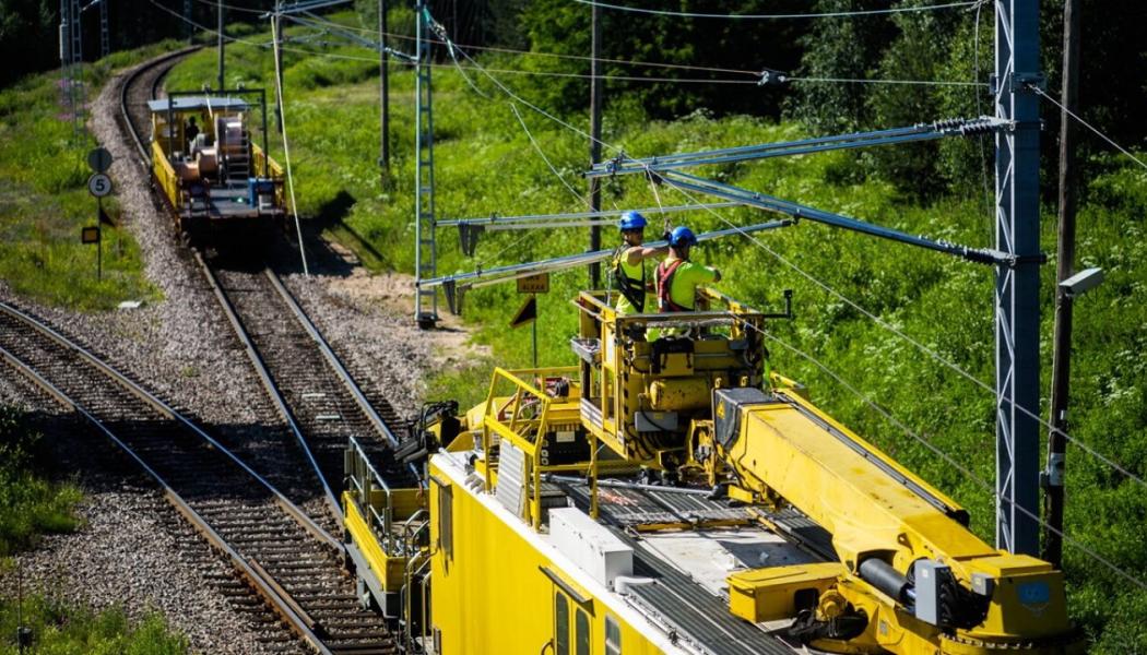 Stora järnvägsarbeten påverkar finländska tågtrafiken 2026