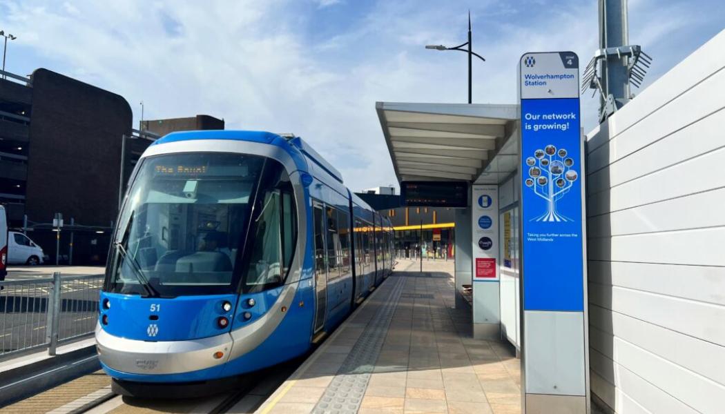 Projektet på 50 miljoner pund för att bygga den kontaktledningsfria förlängningen leds av Transport for West Midlands, en del av West Midlands Combined Authority som äger spårvägssystemet. Foto: Transport for West Midlands