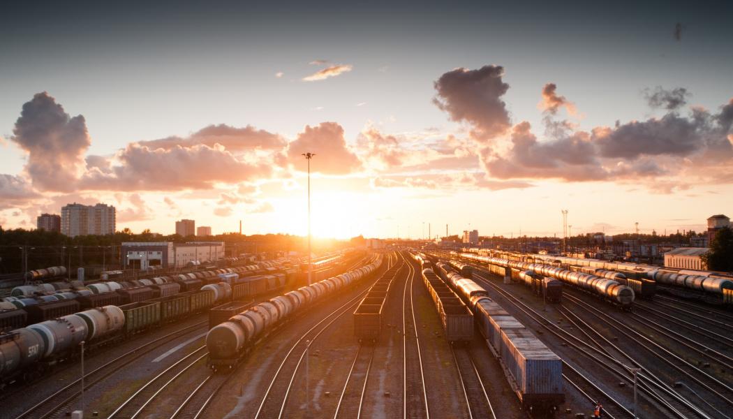 För att uppnå målen om gröna transporter måste operatörerna, industrin och infrastrukturägarna samarbeta. Arkivbild