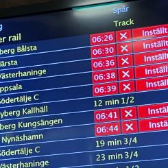 Johan Jeppsson / TT: Många pendeltåg ställdes in när lokförare gick ut i en vild strejk i april. Arkivbild.