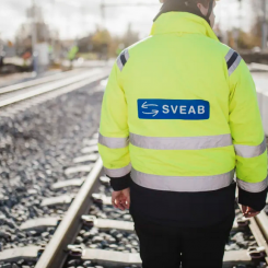 Sveab Järnväg bygger 2 300 meter nytt spår i Eskilstuna Logistikpark. Foto: Sveab