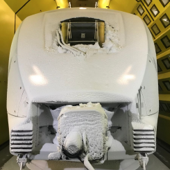 Klimattesterna görs i allt från minus 45 till plus 45 grader. Foto: Västtrafik