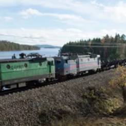 Efter tio veckors tågstopp öppnar Trafikverket banan Västeraspby-Långsele. Foto: Trafikverket