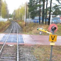 Projektet innebär att den drygt tre kilometer långa järnvägssträckan mellan Mora Strand och Lomsmyren elektrifieras. Foto: Trafikverket