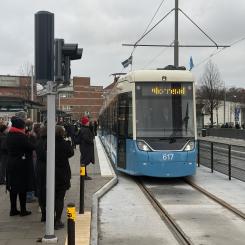 Bild från premiärturen på den nya spårvägen som ska köra från Lindholmen till Frihamnen. Foto: Göteborgs stad