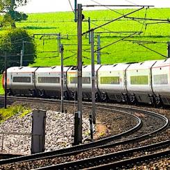 Investeringsrapporten bygger på brittiska järnvägsbranschens långsiktiga plan vars syfte är att förbättra person- och godsservicen i landet samt gynna kunder, kommuner och ekonomin. Foto: British Steel