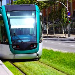 Den nya laddstationstekniken innebär att järnvägen inte längre behöver elektrifiera hela linjer. Foto:CAPSYS