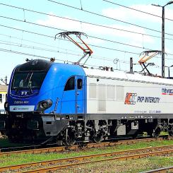 Polskt Griffin-lok vid stationen Płaszów. Foto: Wikipedia Common Lic. Kredit: Ryszard Rusak