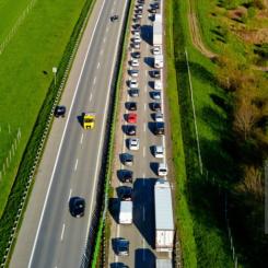 Centraleuropas motorvägar erbjuder numera inga snabba ryck, Foto: Creative Commons lic. Kredit Wikipedia/ Lazy Bear
